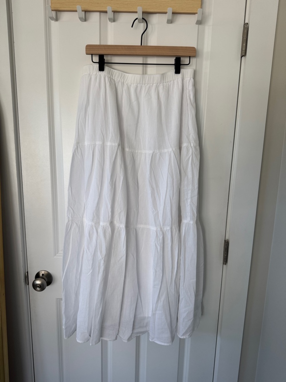 Uniqlo White Tiered Maxi Skirt - Lightweight Summer Skirt